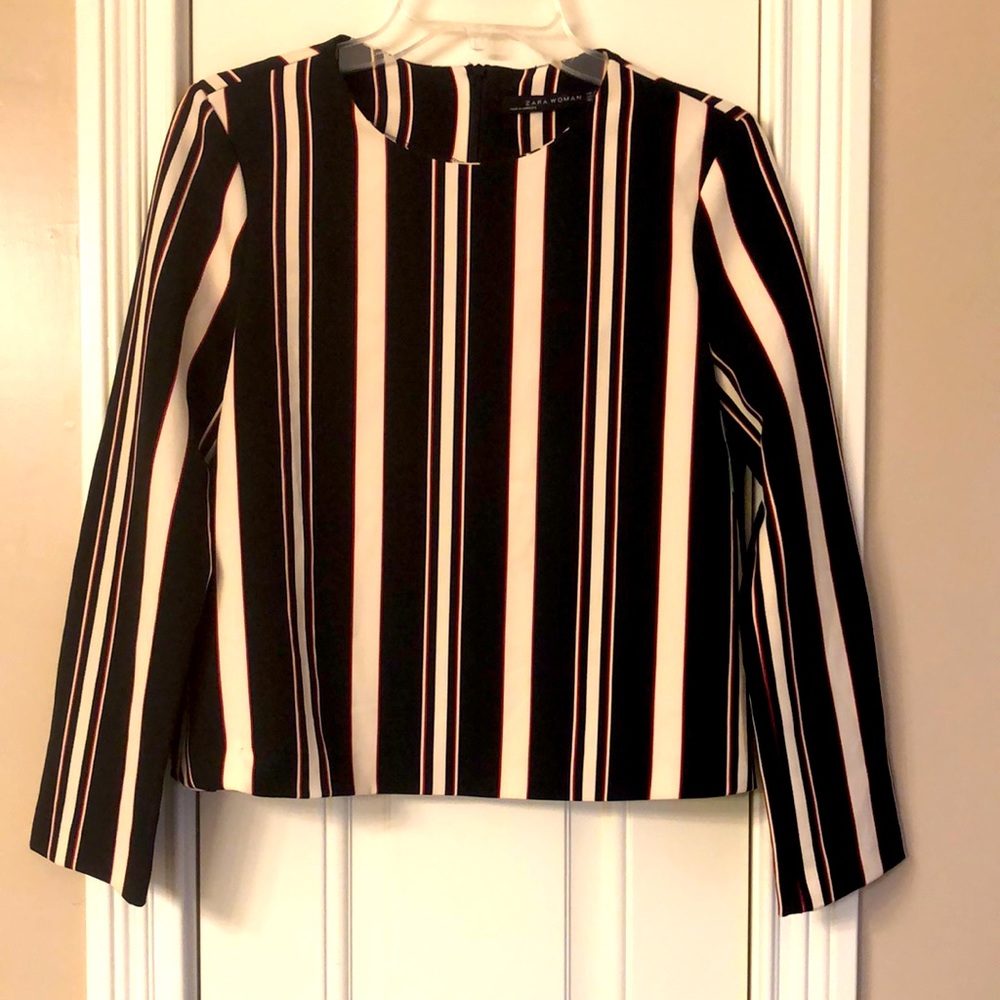 NWT Zara black and white vertical stripe long sleeve top- Sz XS
